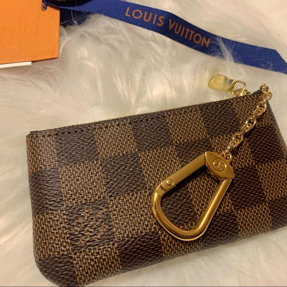 Louis Vuitton Key Pouch - Picture 2 of 2
